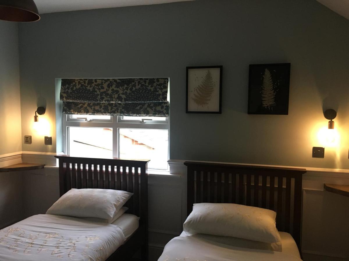 Twin Oaks Guest House Cadnam Exteriér fotografie