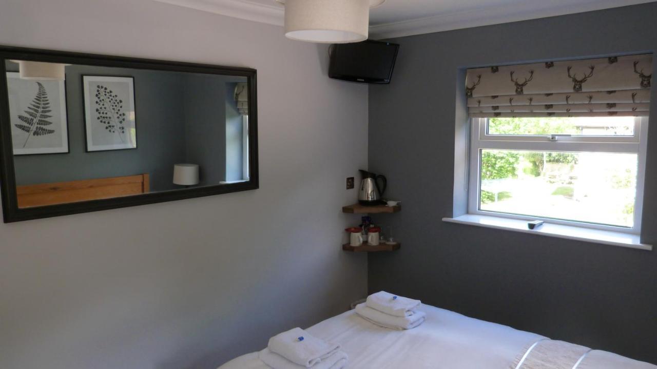 Twin Oaks Guest House Cadnam Exteriér fotografie